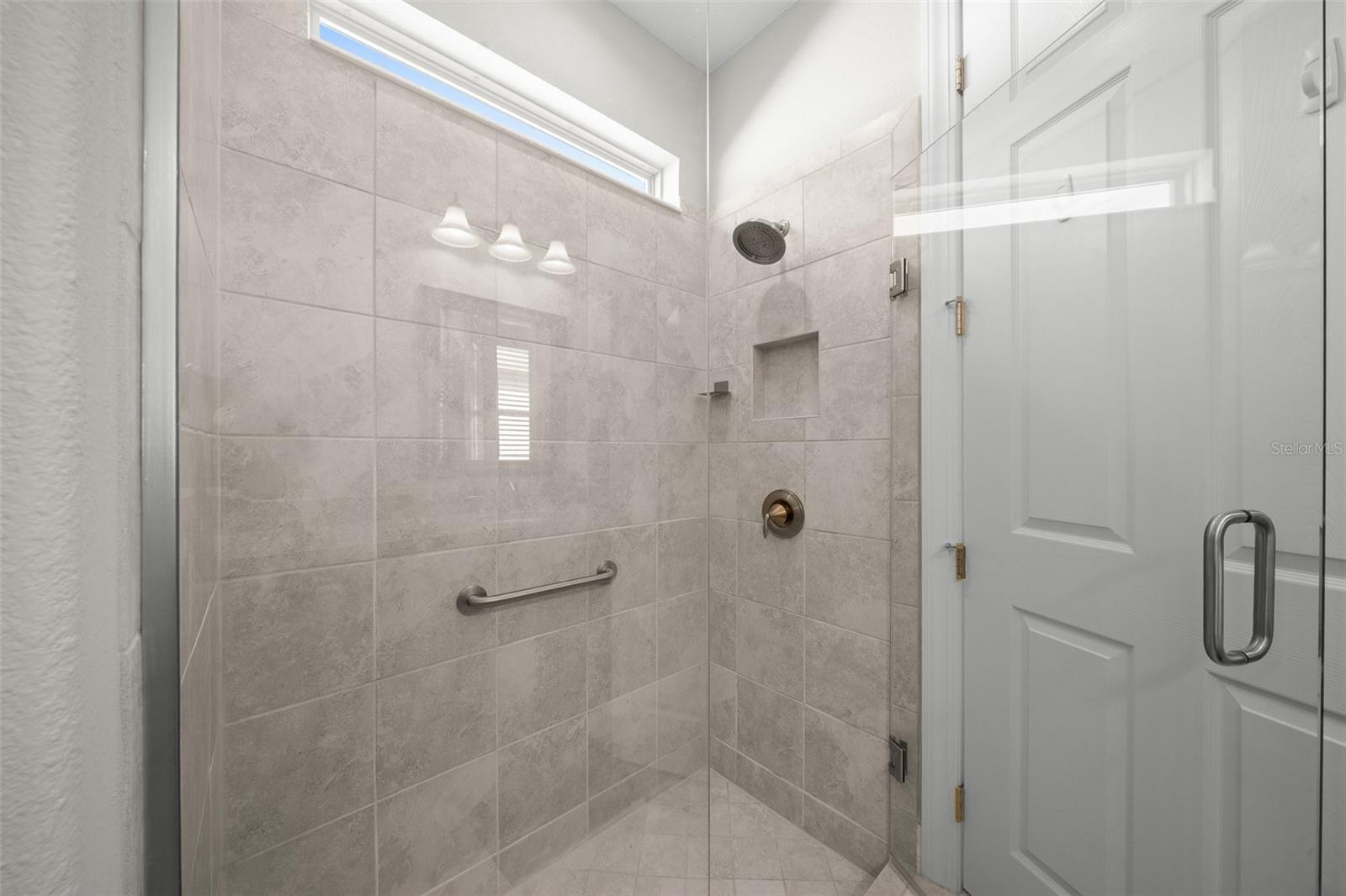 STONE CREEK BY DEL WEBB LONGLEAF - Residential