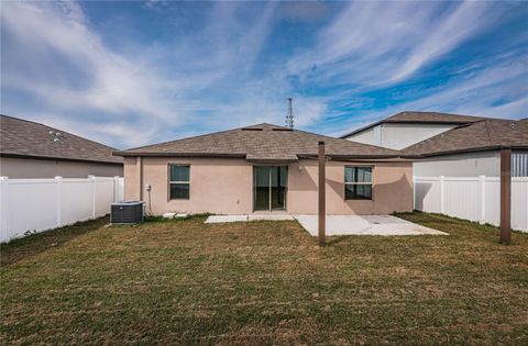 A home in WIMAUMA