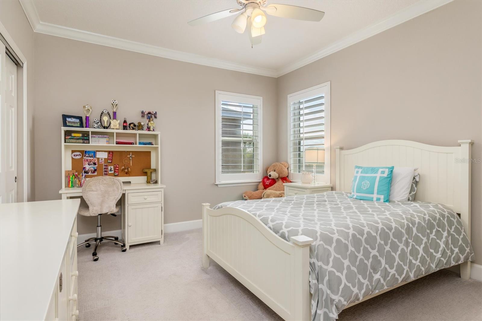 ARBOR LAKES ON PALMER RANCH - Residential