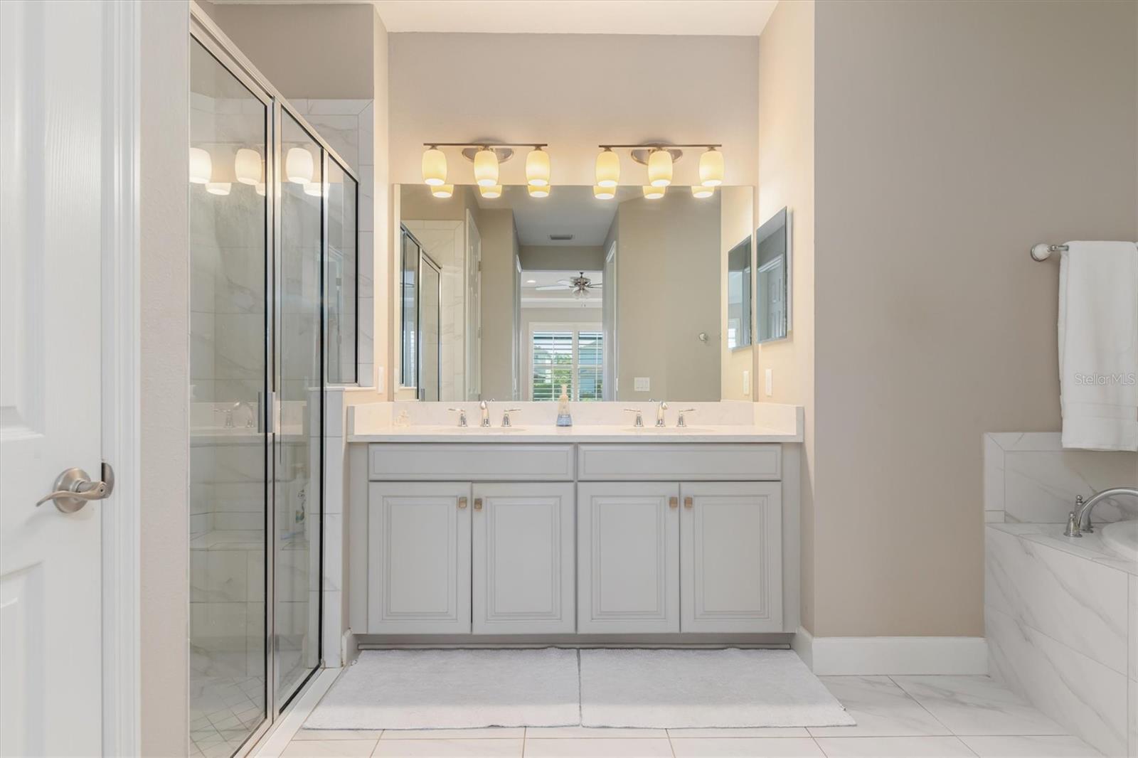 ARBOR LAKES ON PALMER RANCH - Residential