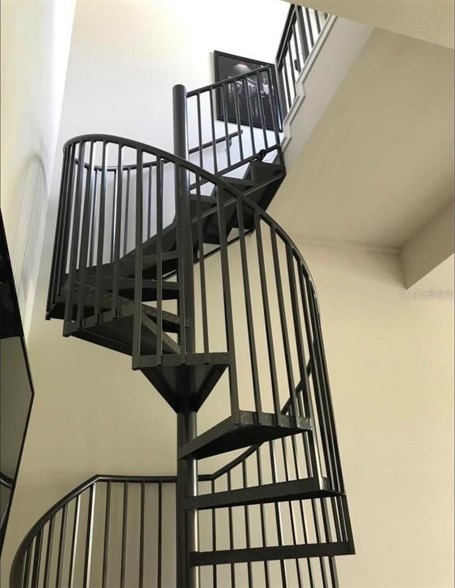 CARROLLWOOD CROSSINGS 2 - Residential Lease