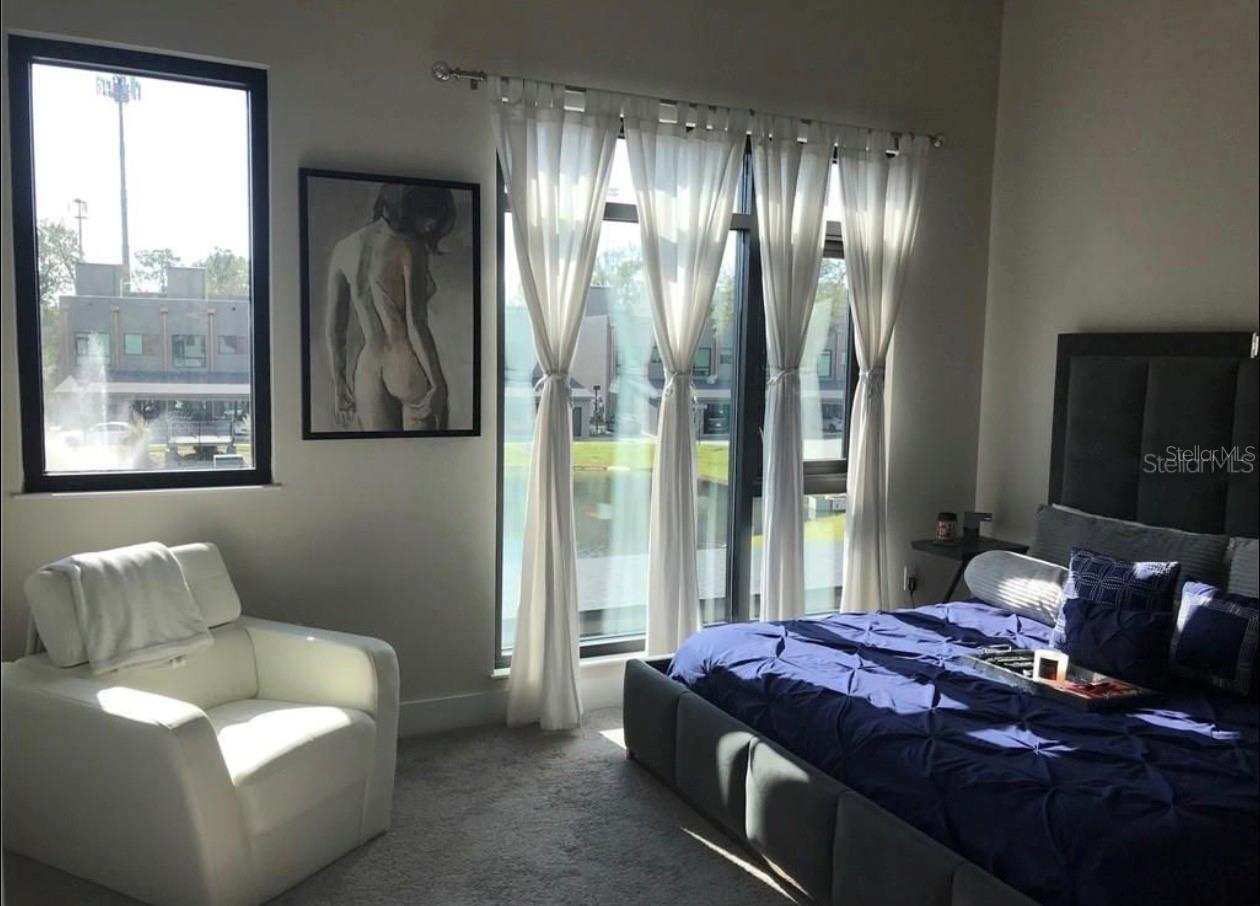 CARROLLWOOD CROSSINGS 2 - Residential Lease