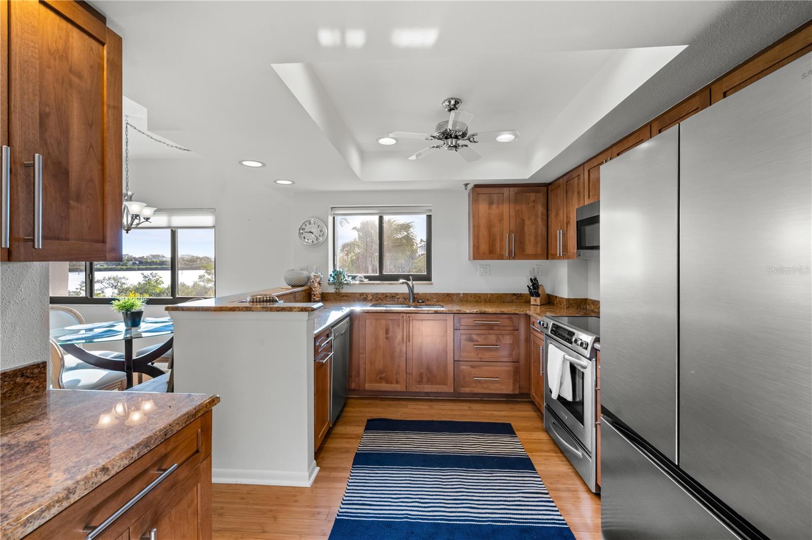 BUTTONWOOD COVE - Residential