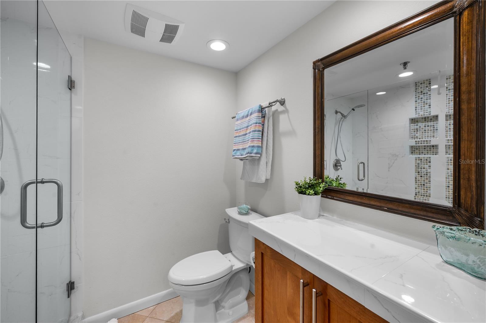 BUTTONWOOD COVE - Residential