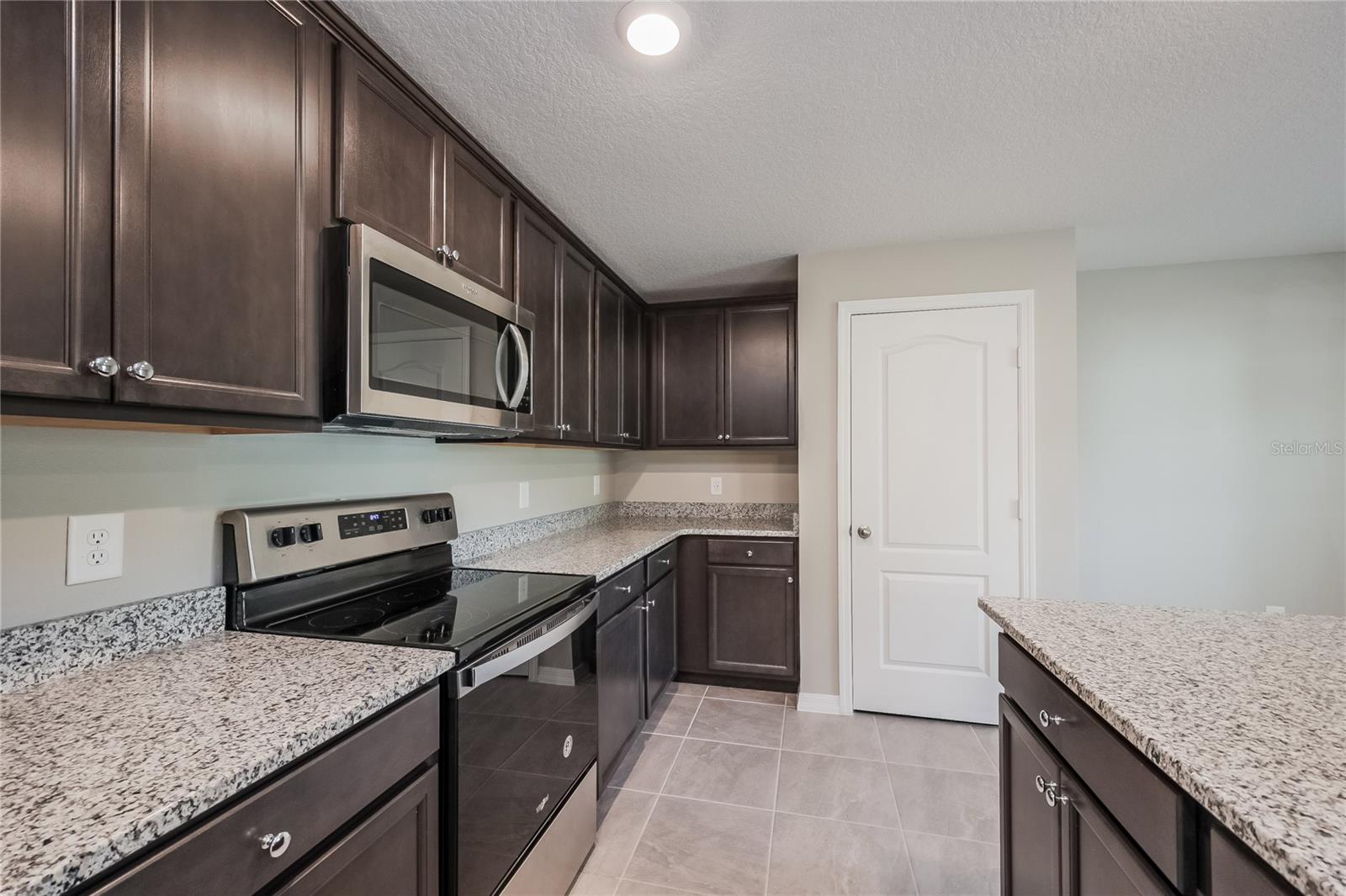 POINCIANA NBRHD 04 VILLAGE 07 - Residential Lease
