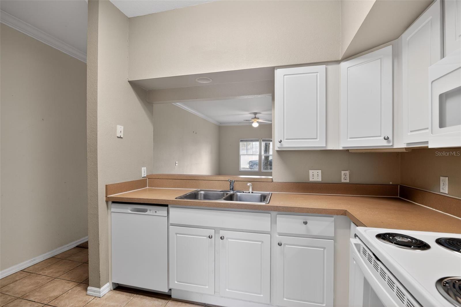 THE VILLAGE AT HAILE - Residential