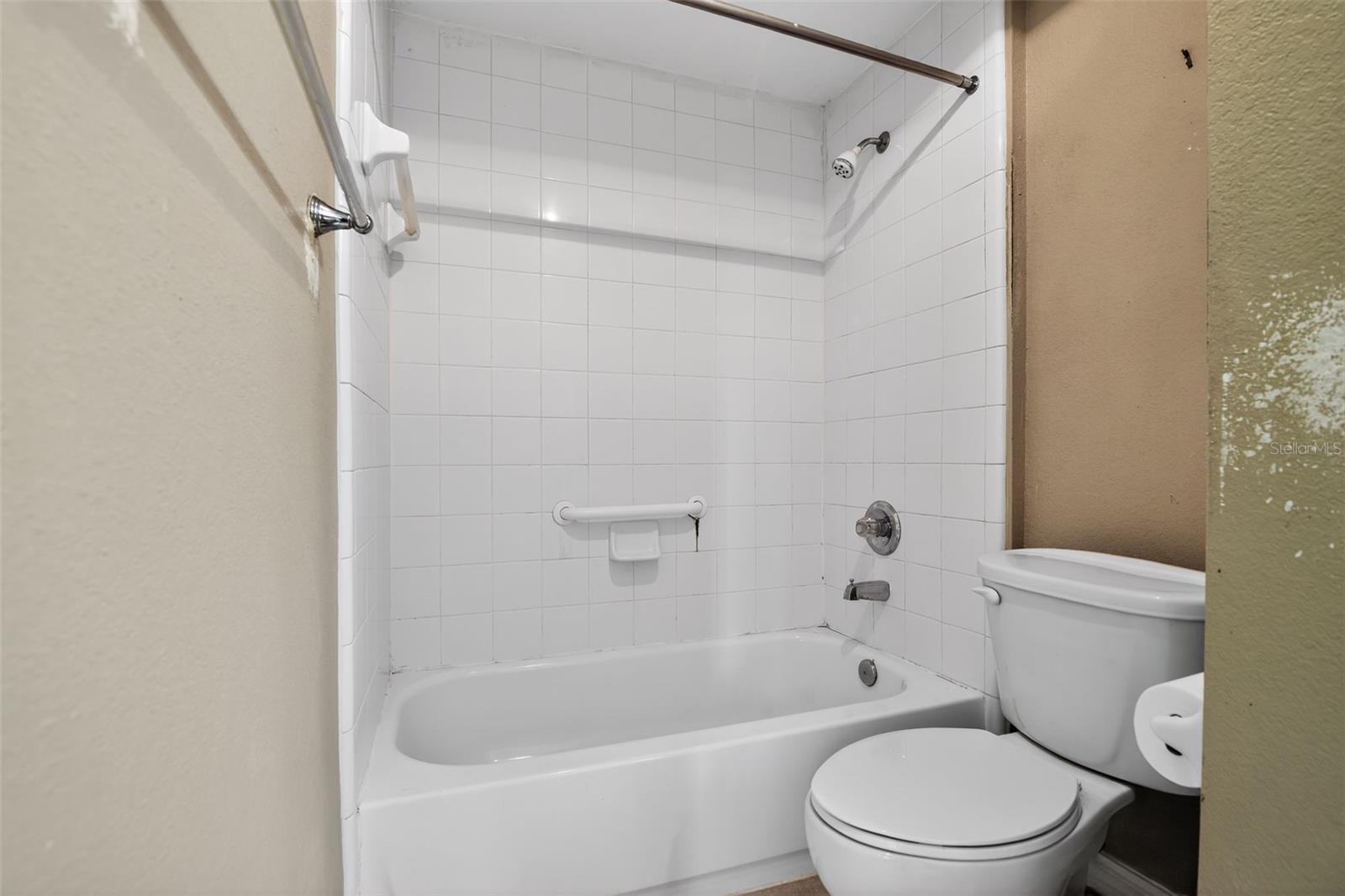 THE VILLAGE AT HAILE - Residential