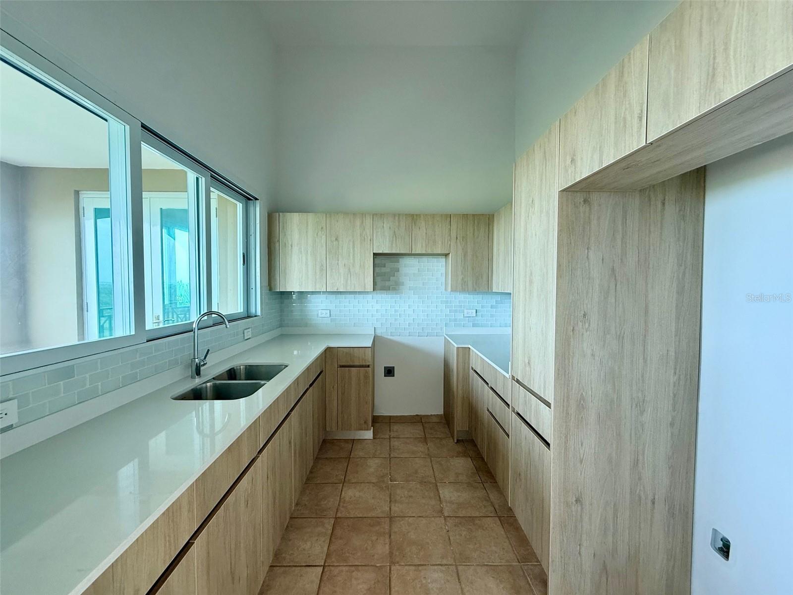 COSTA DORADA II - Residential