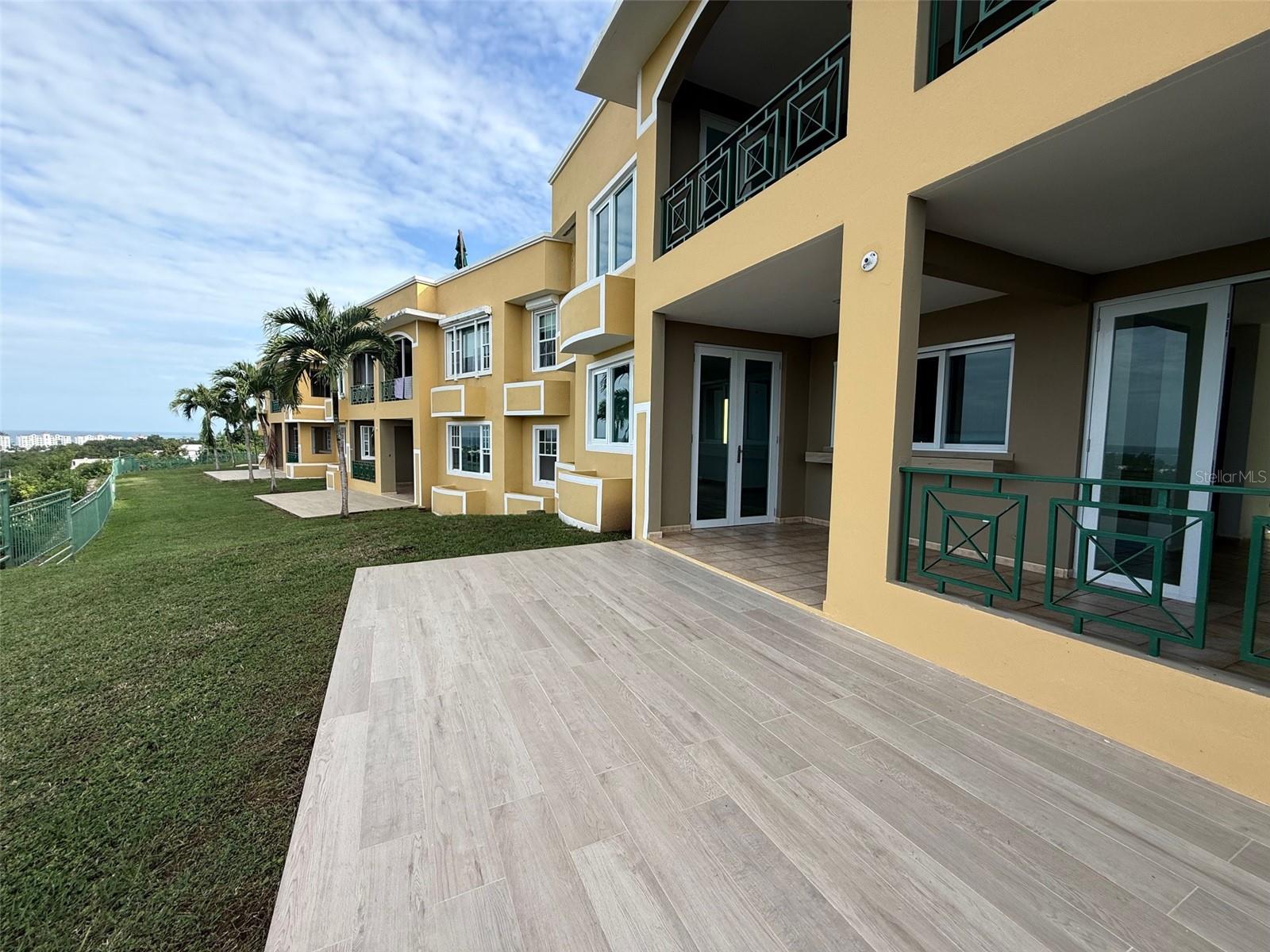 COSTA DORADA II - Residential