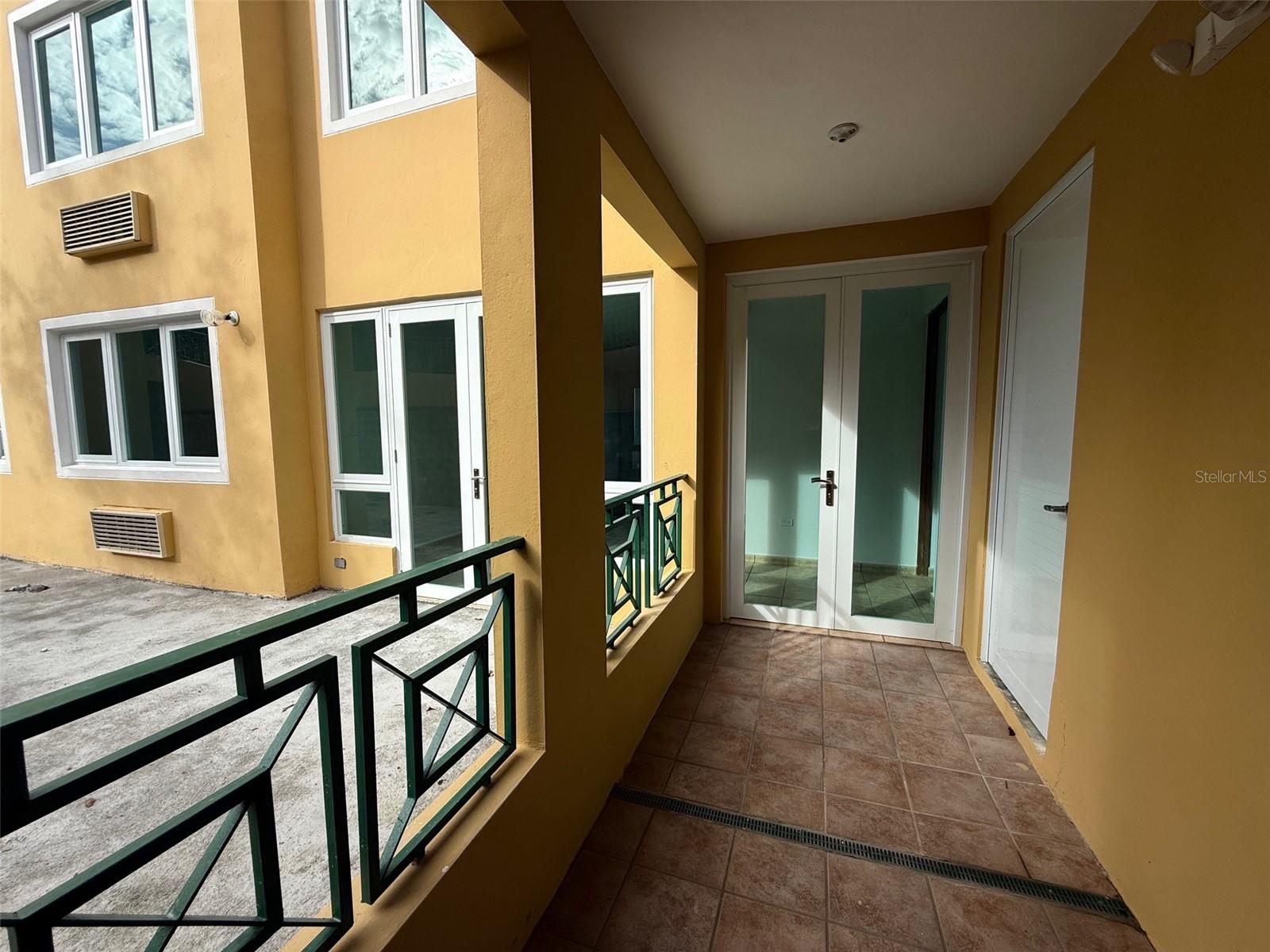 COSTA DORADA II - Residential