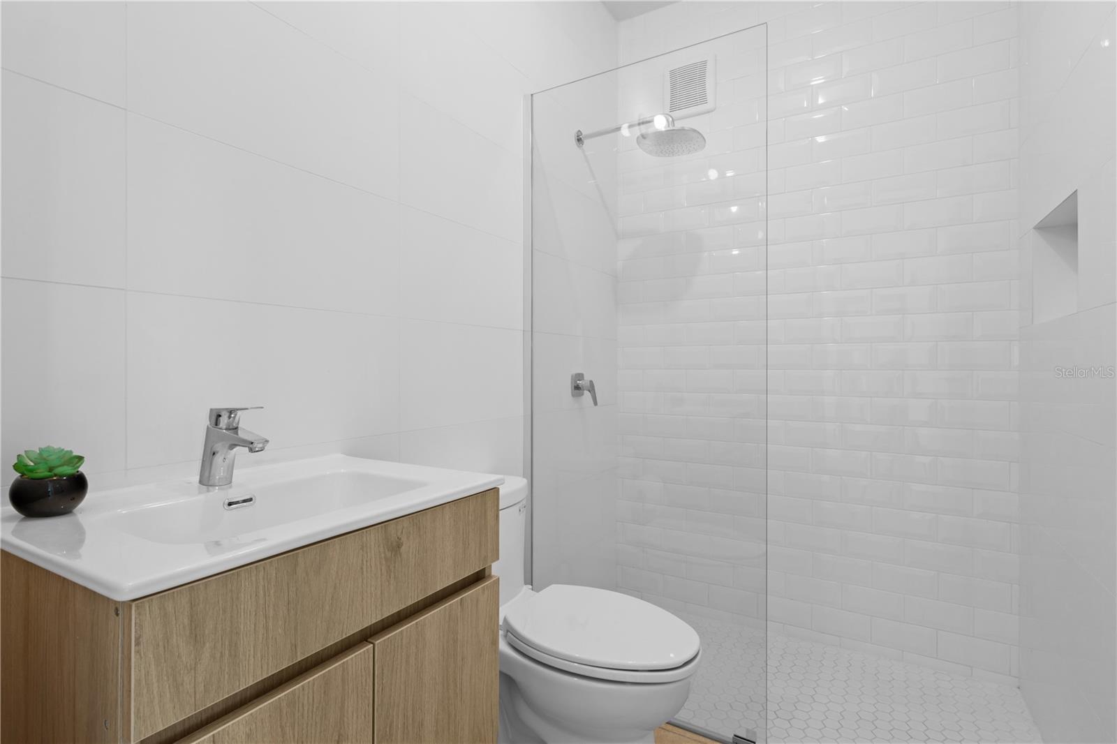 COSTA DORADA II - Residential