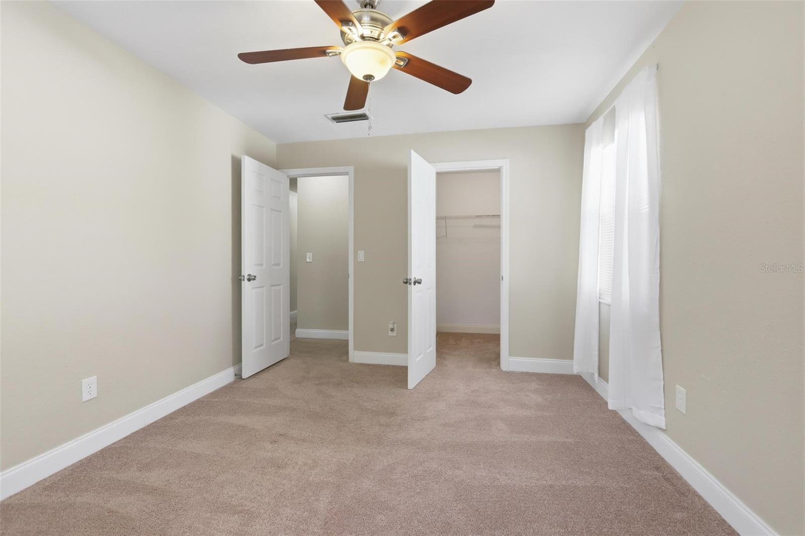 DELTONA LAKES UNIT 76 - Residential
