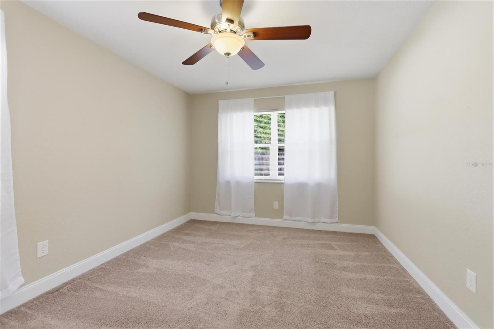 DELTONA LAKES UNIT 76 - Residential