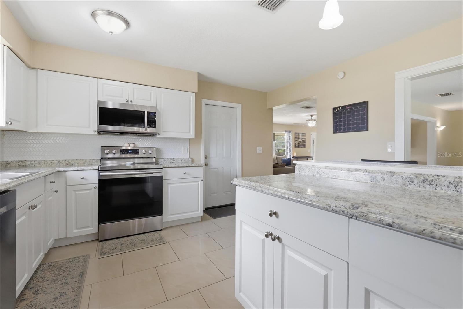 DELTONA LAKES UNIT 76 - Residential