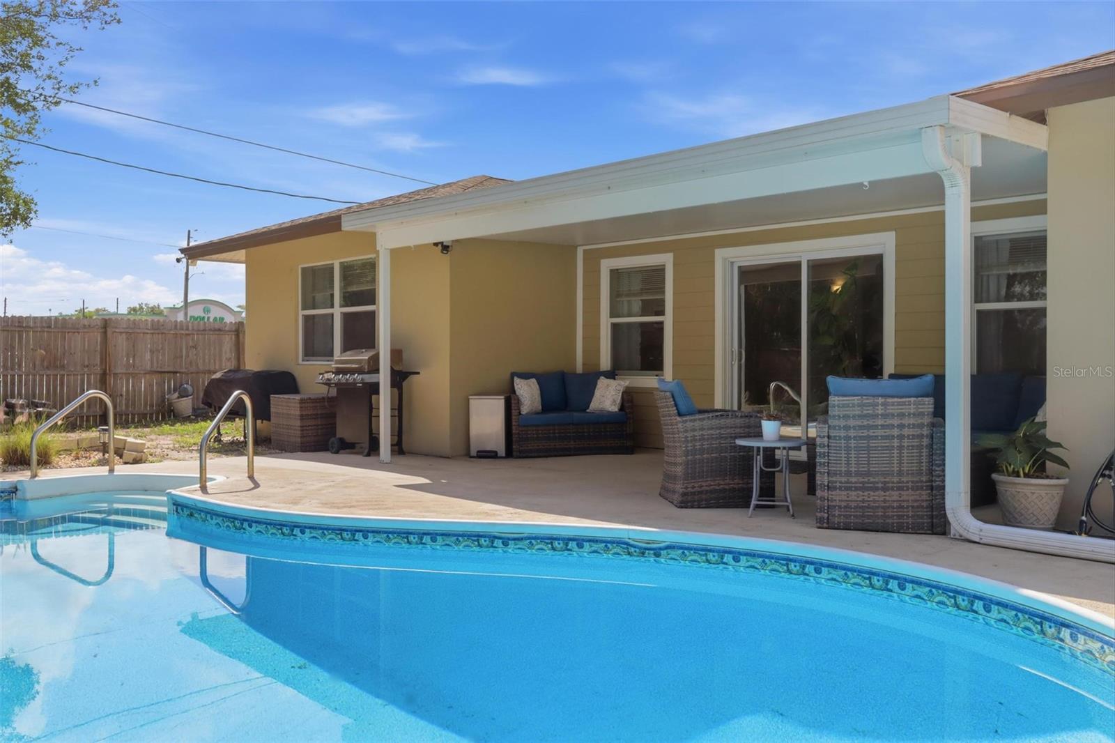 DELTONA LAKES UNIT 76 - Residential