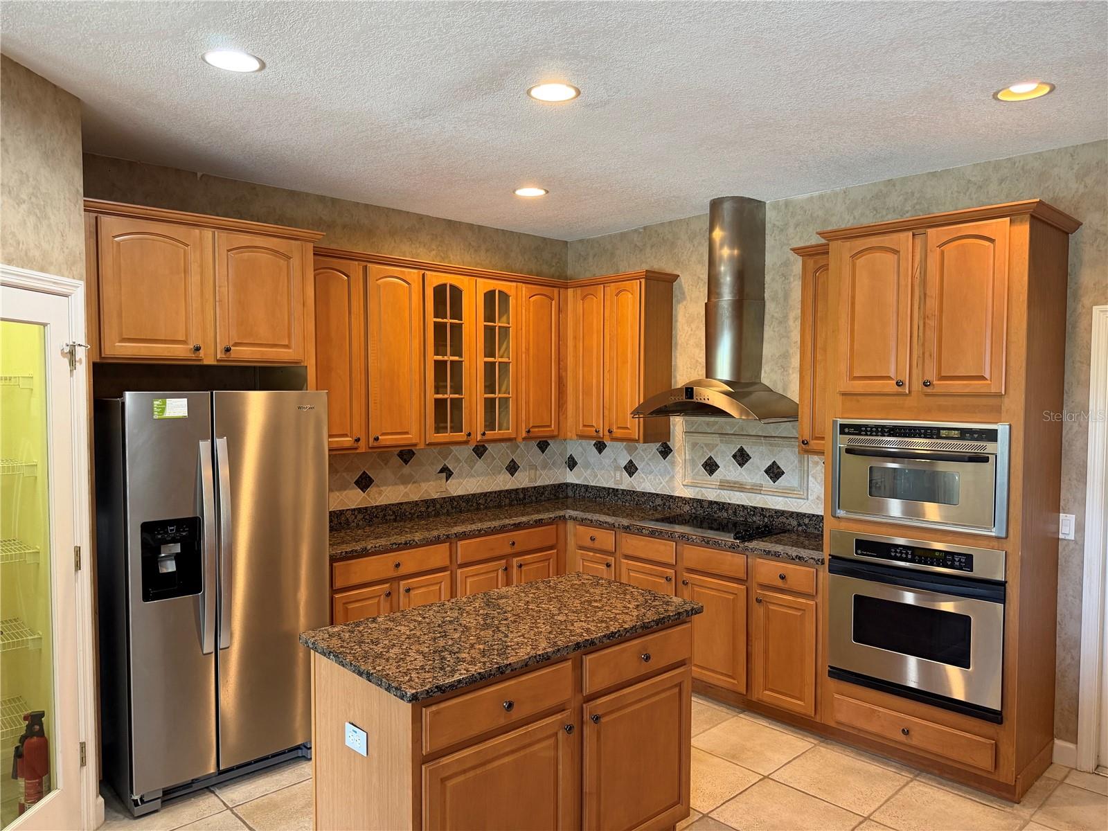 9609 WESTOVER CLUB CIRCLE