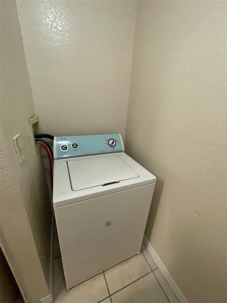 WATERFORD LNDG CONDO - Residential Lease