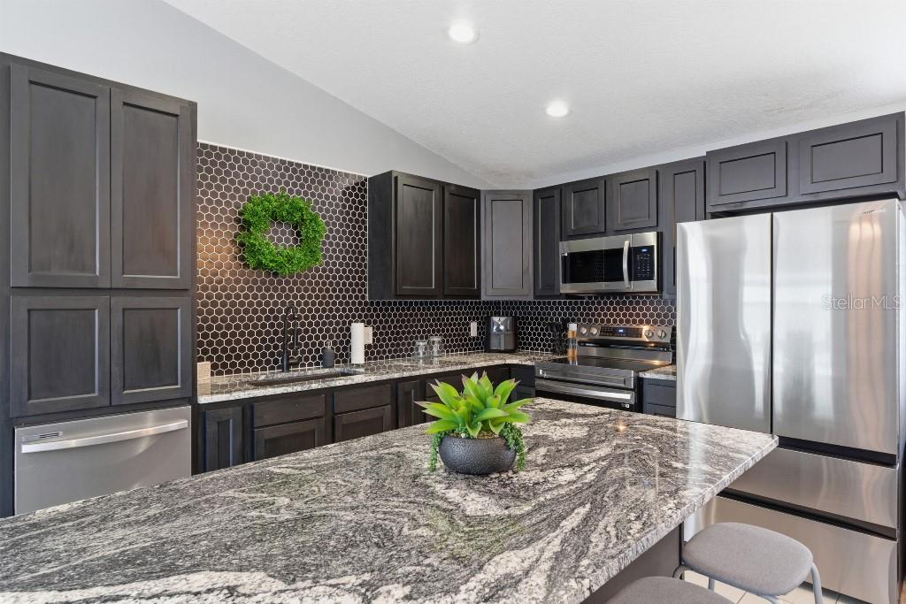 MT PLYMOUTH 5TH ADD - Residential