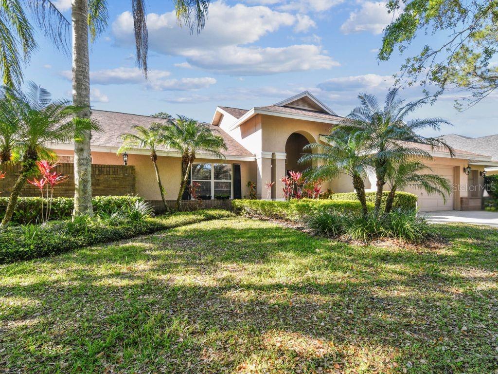 8726 TANTALLON CIRCLE