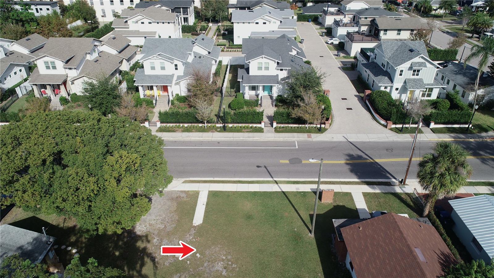 786 W CANTON AVENUE