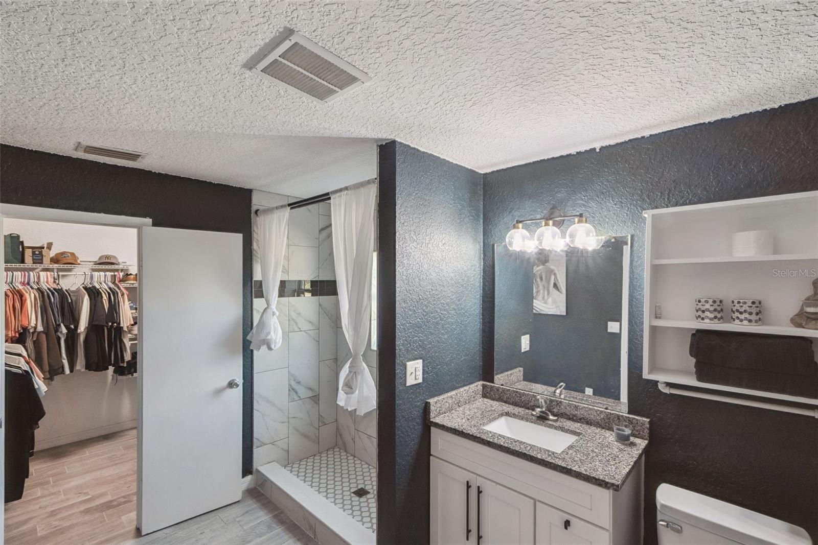 ROYAL TRAILS UNIT 01 - Residential