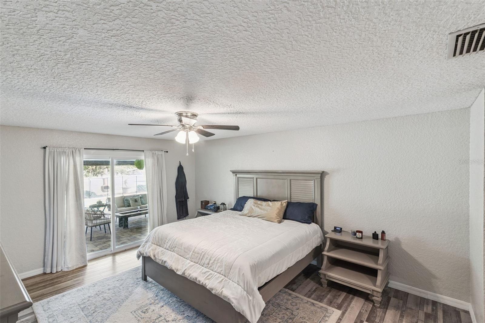 ROYAL TRAILS UNIT 01 - Residential