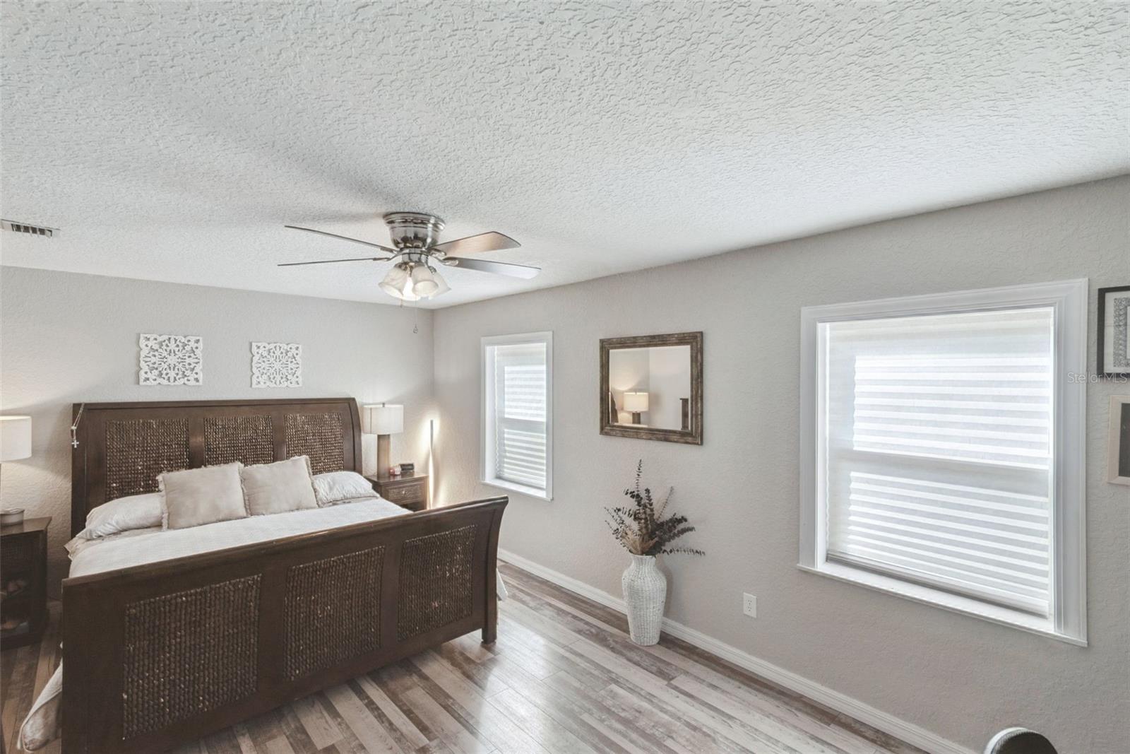 ROYAL TRAILS UNIT 01 - Residential