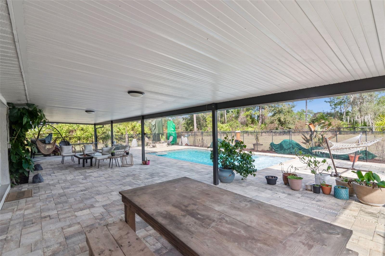 ROYAL TRAILS UNIT 01 - Residential