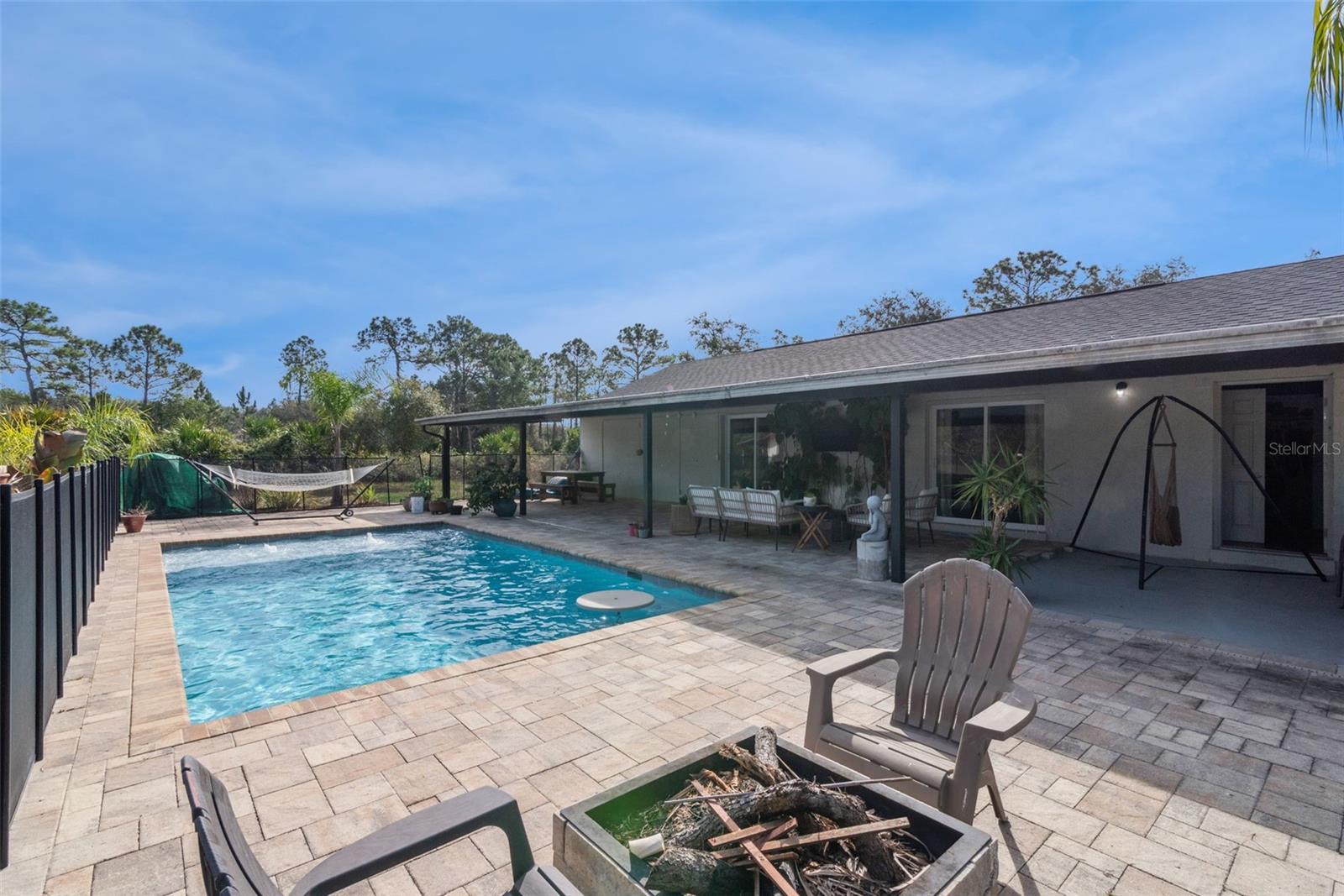 ROYAL TRAILS UNIT 01 - Residential