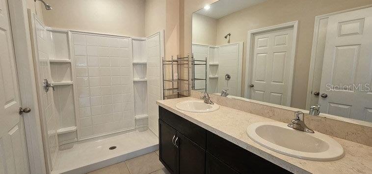 WATERFORD ESTATES - Residential Lease