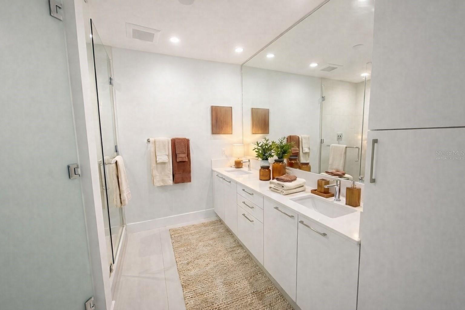 ART HOUSE - Residential