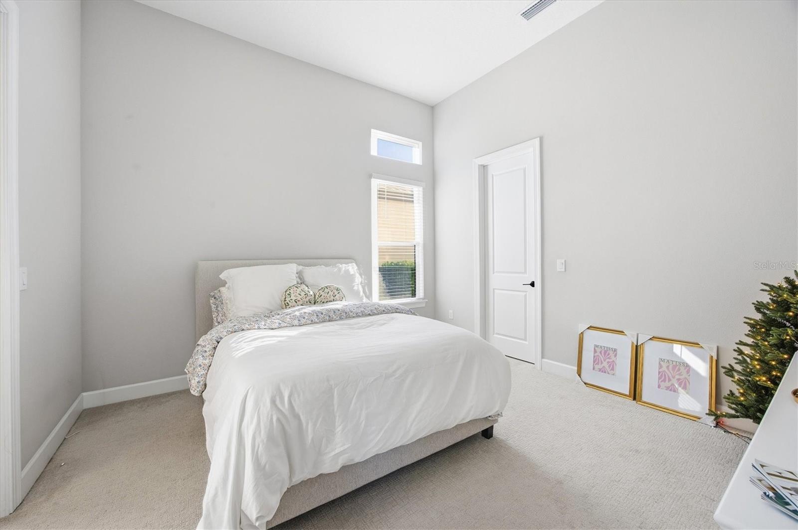 AZARIO ESPLANADE PH II SUBPH C-O - Residential