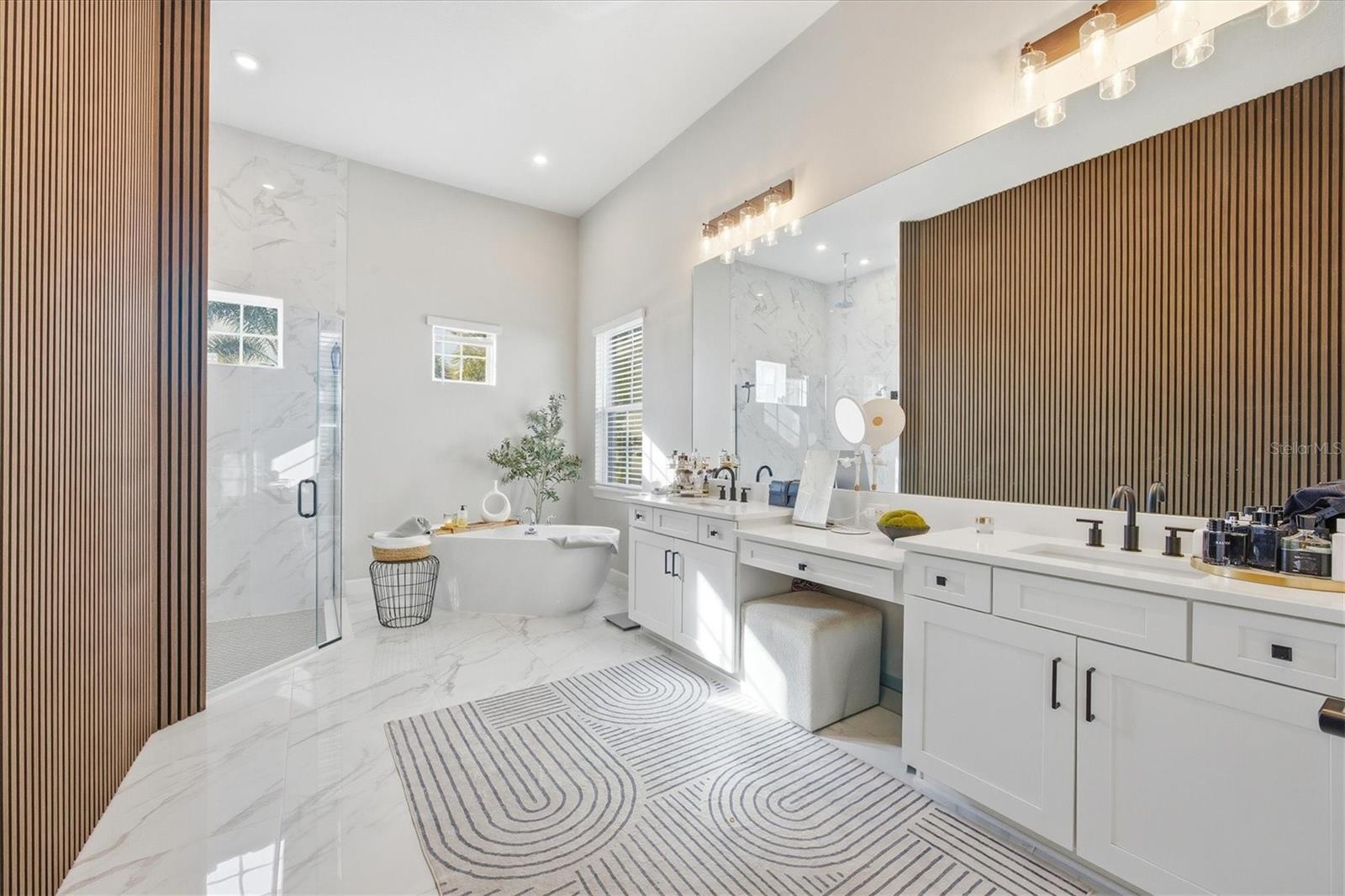 AZARIO ESPLANADE PH II SUBPH C-O - Residential