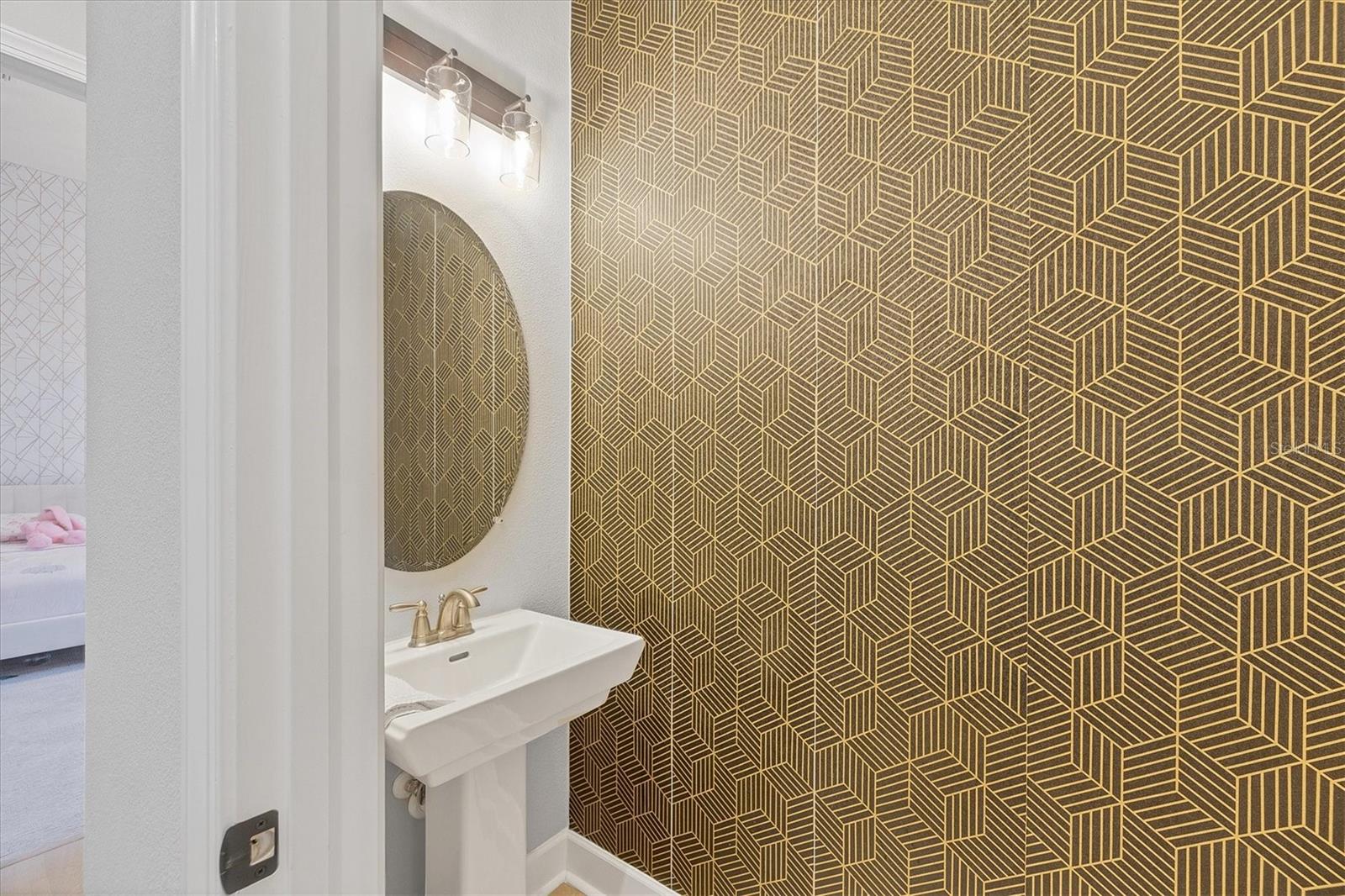 AZARIO ESPLANADE PH II SUBPH C-O - Residential