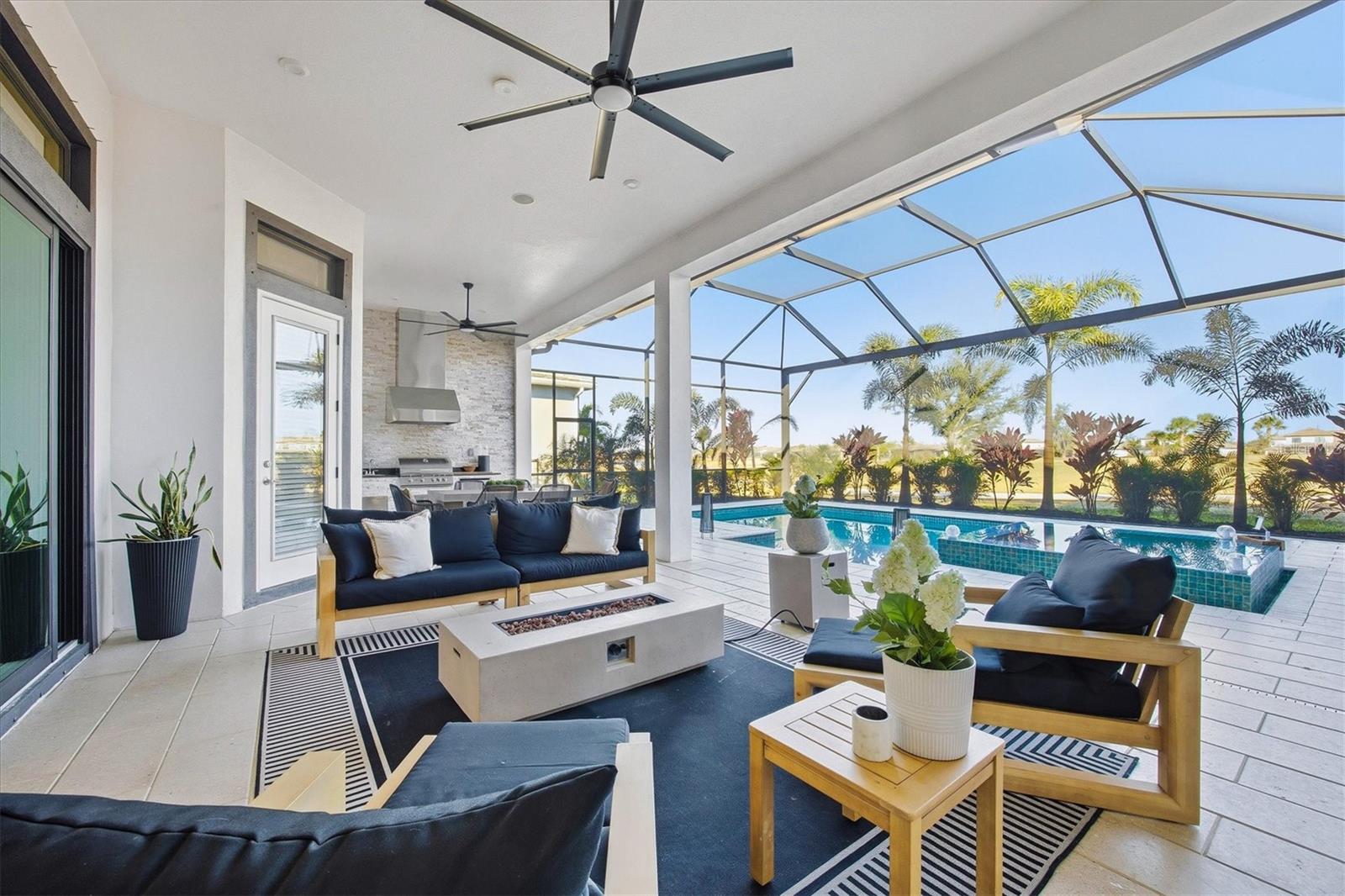 AZARIO ESPLANADE PH II SUBPH C-O - Residential