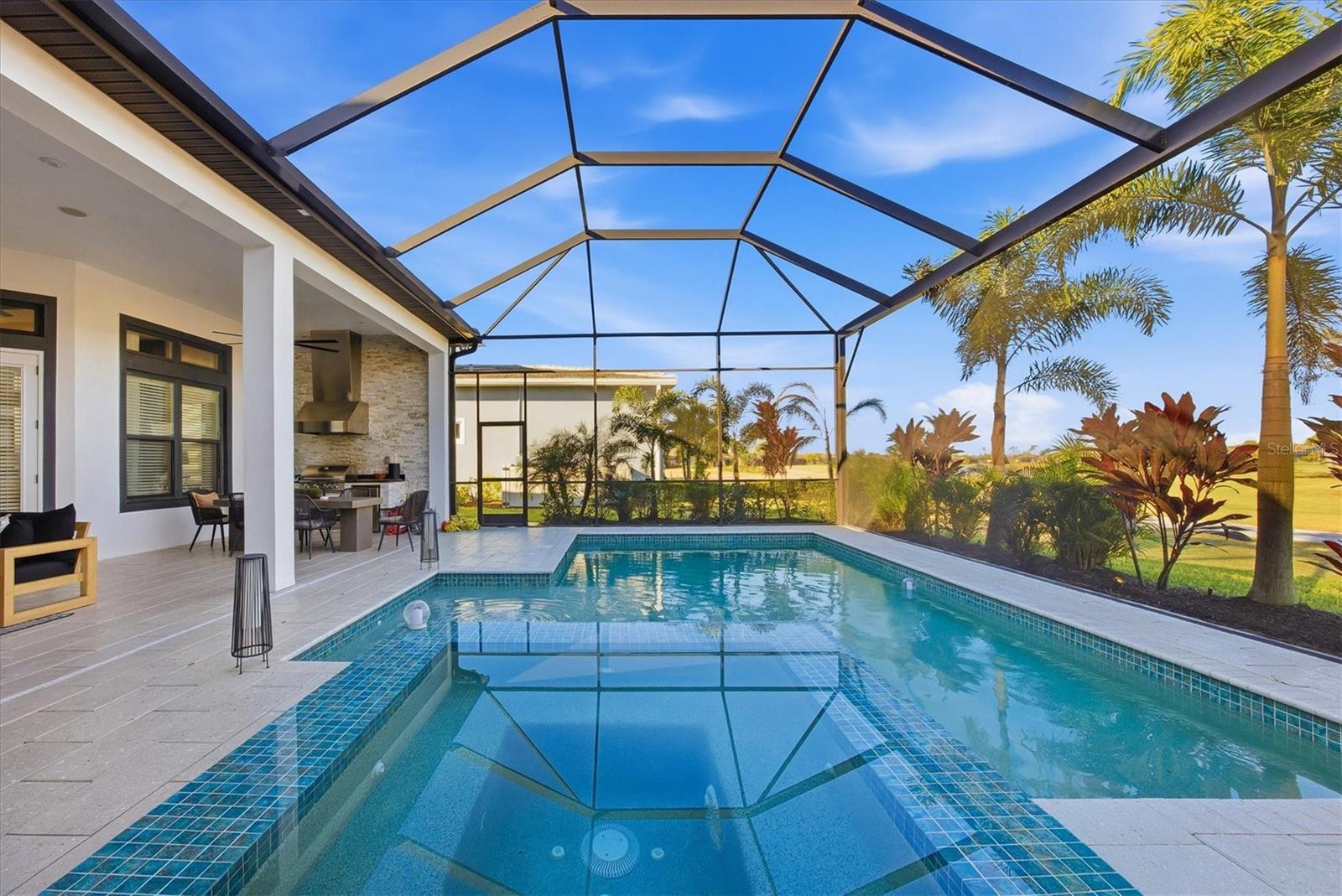 AZARIO ESPLANADE PH II SUBPH C-O - Residential