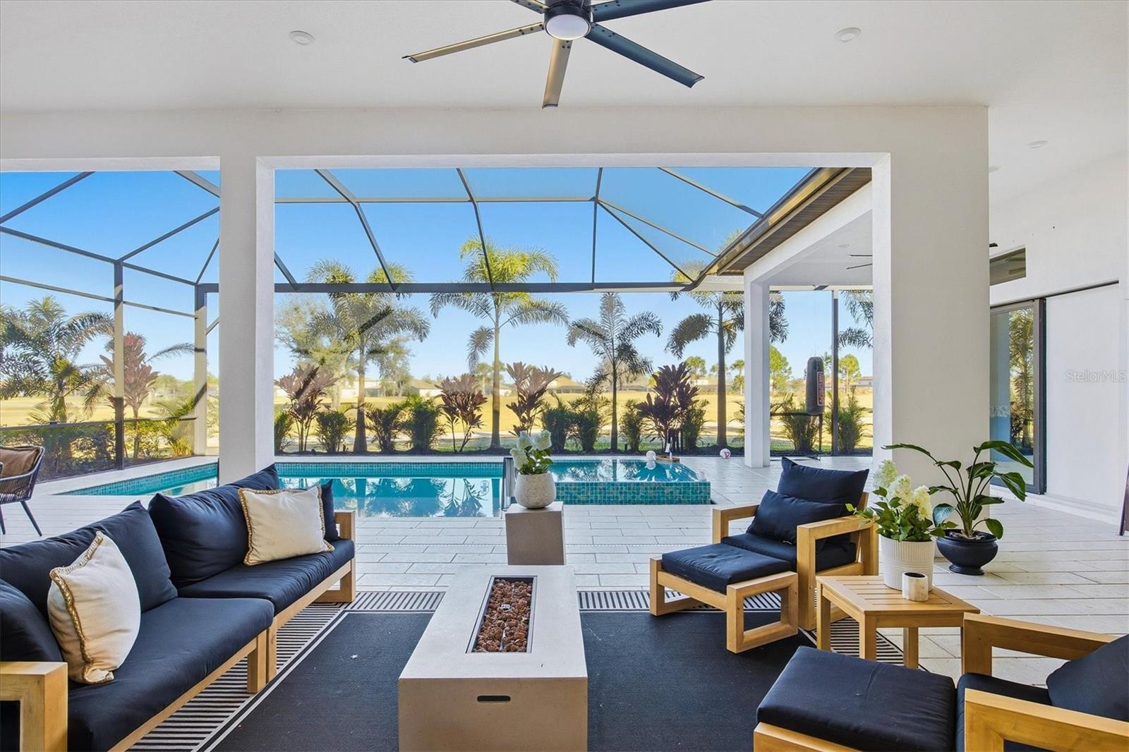 AZARIO ESPLANADE PH II SUBPH C-O - Residential