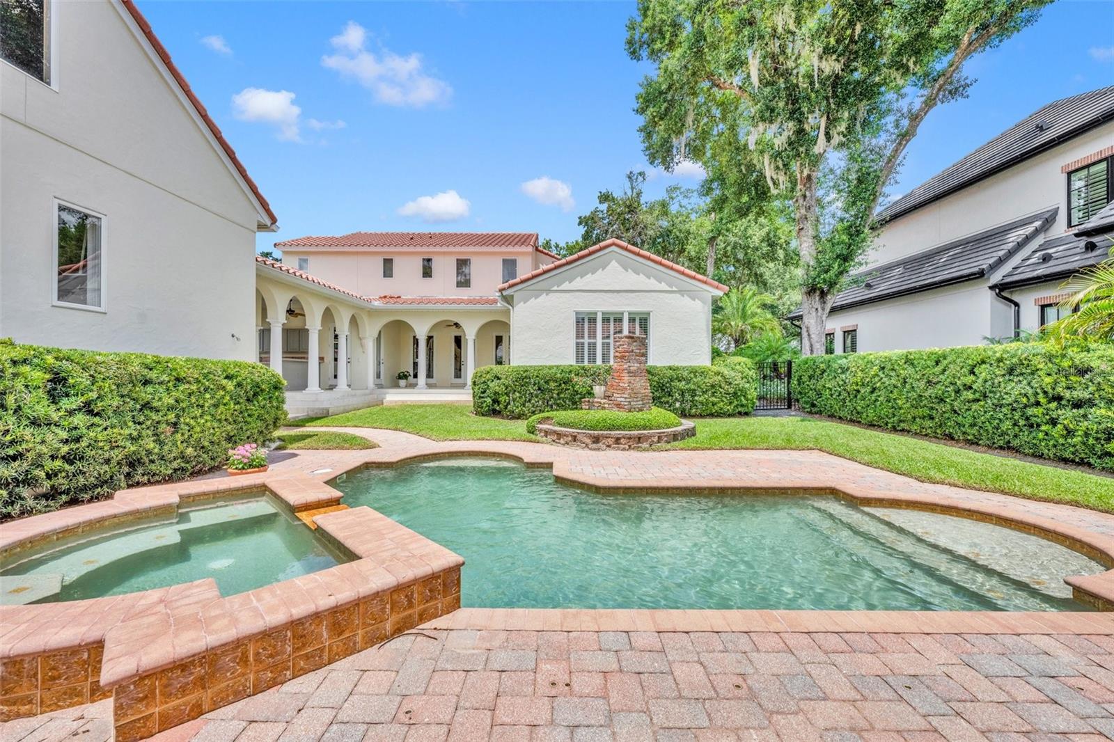 MORSELAND GARDENS - Residential