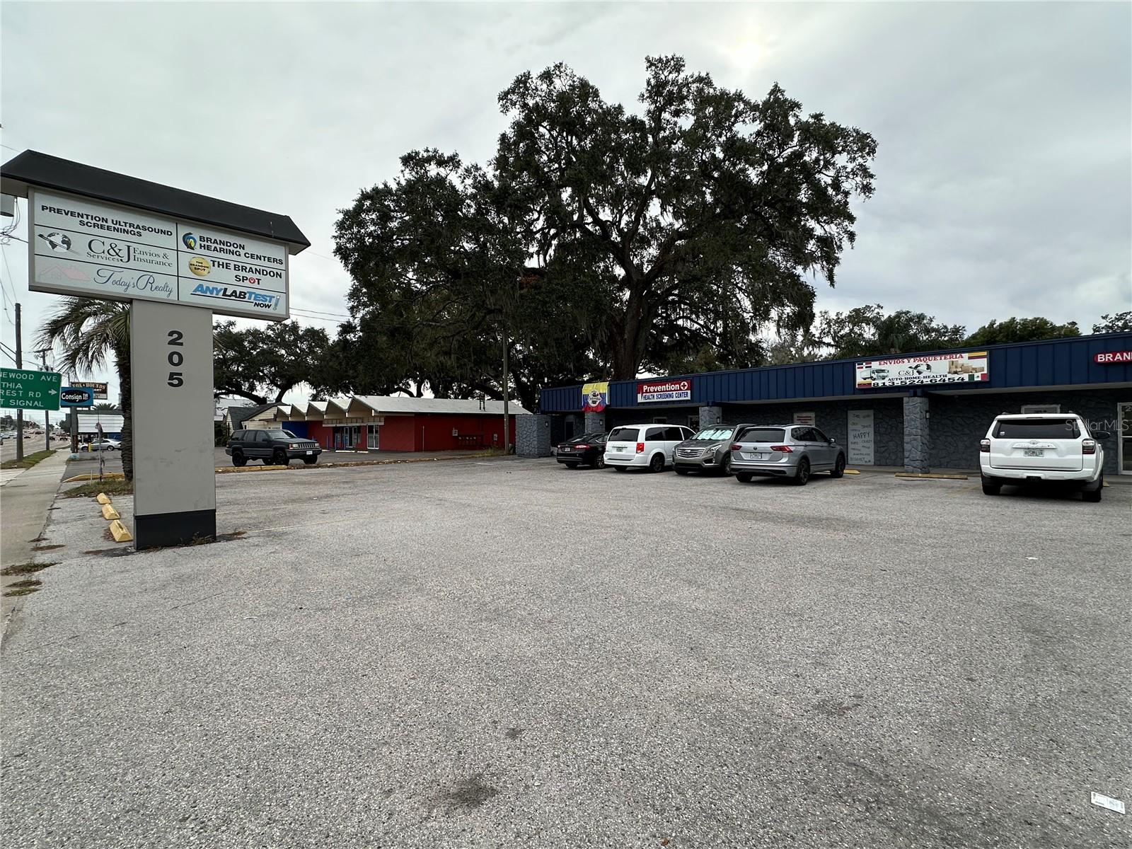 UNPLATTED - Commercial Lease