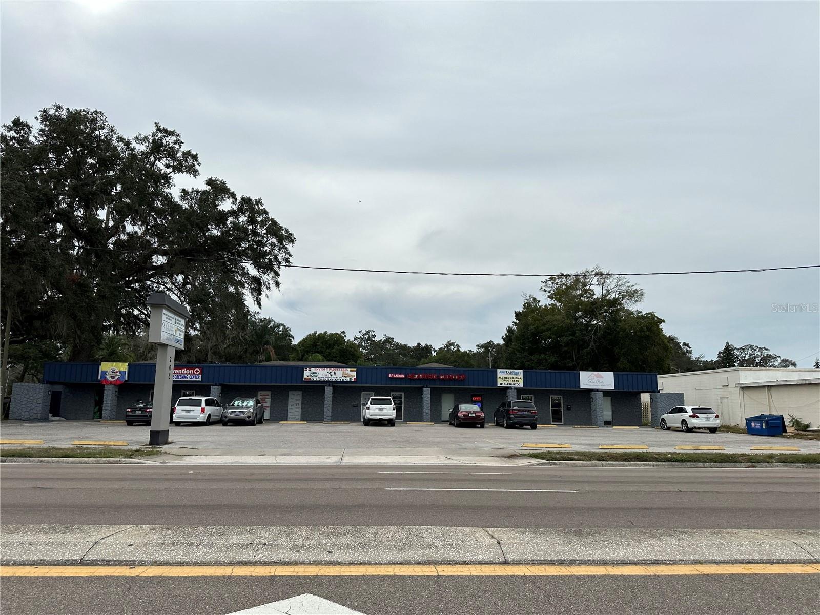 UNPLATTED - Commercial Lease