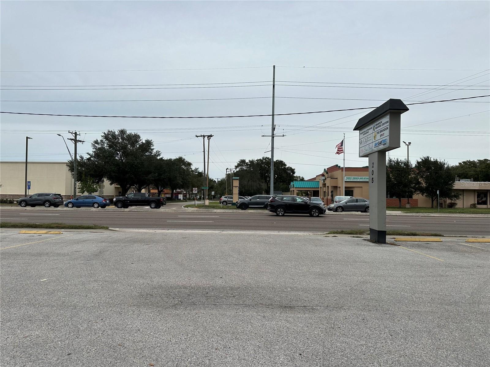 UNPLATTED - Commercial Lease