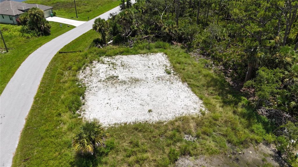 Photo of 109 Hawk Drive, Rotonda West, FL 33947 (MLS # N6140111)