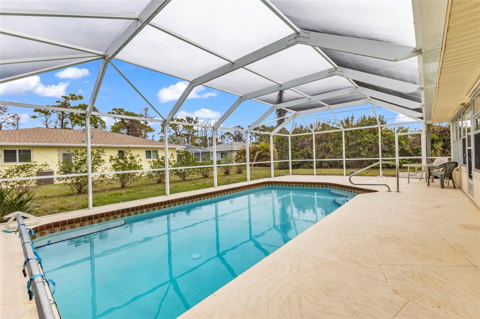 BAY VISTA BLVD - Residential