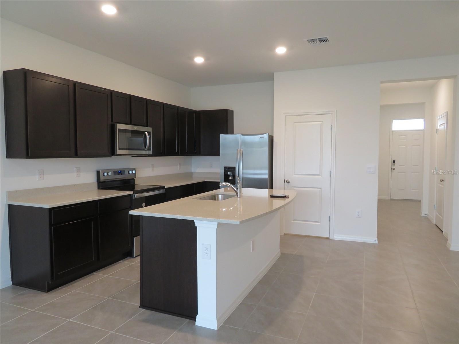 SALEM TWNHMS - Residential Lease