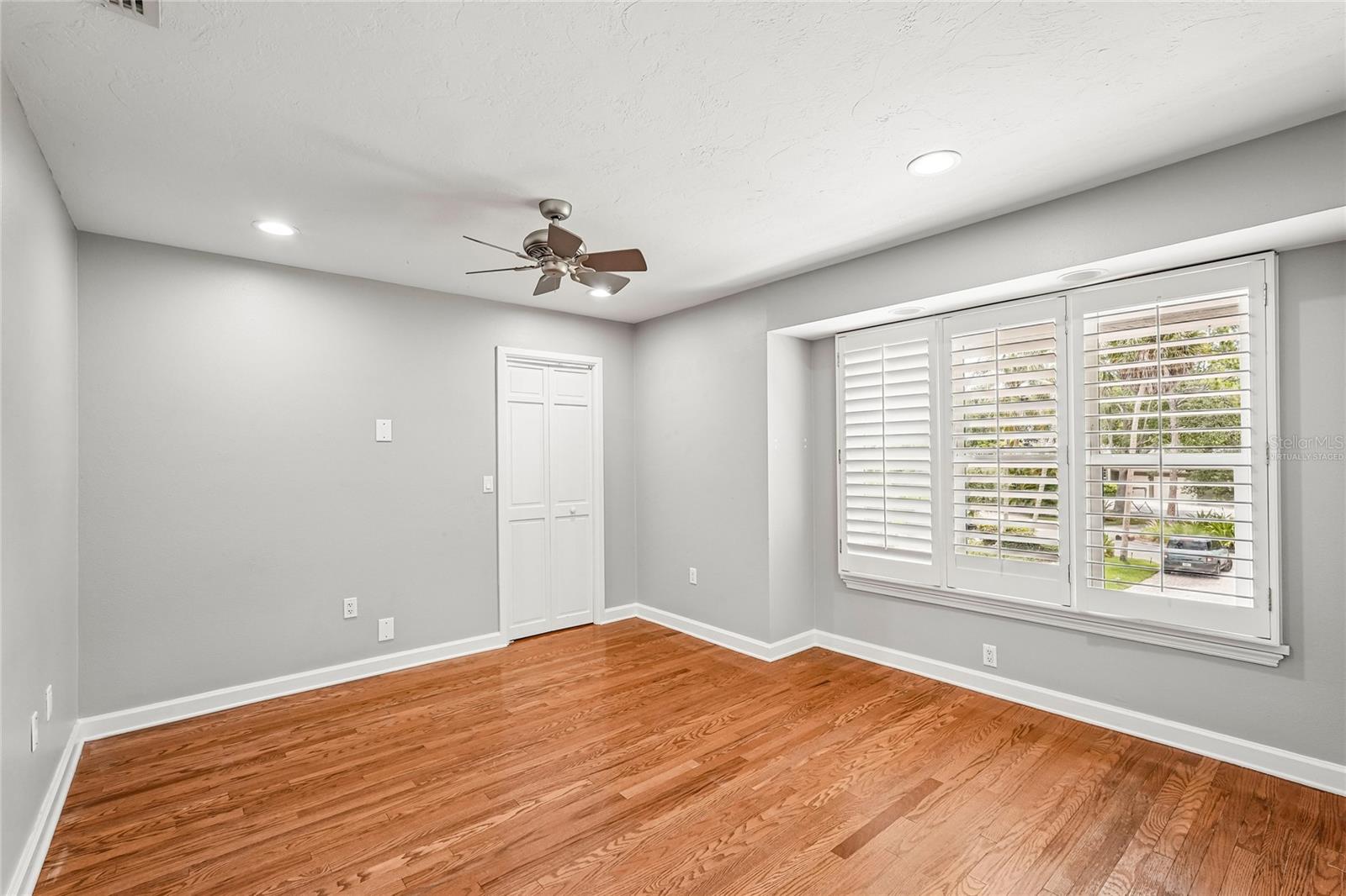 1675 LANDINGS LANE