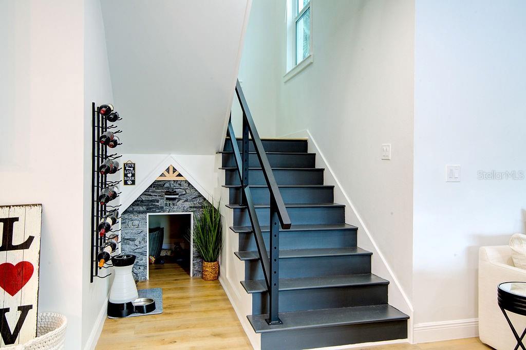 CURRINS LAKEVIEW SUB - Residential Lease