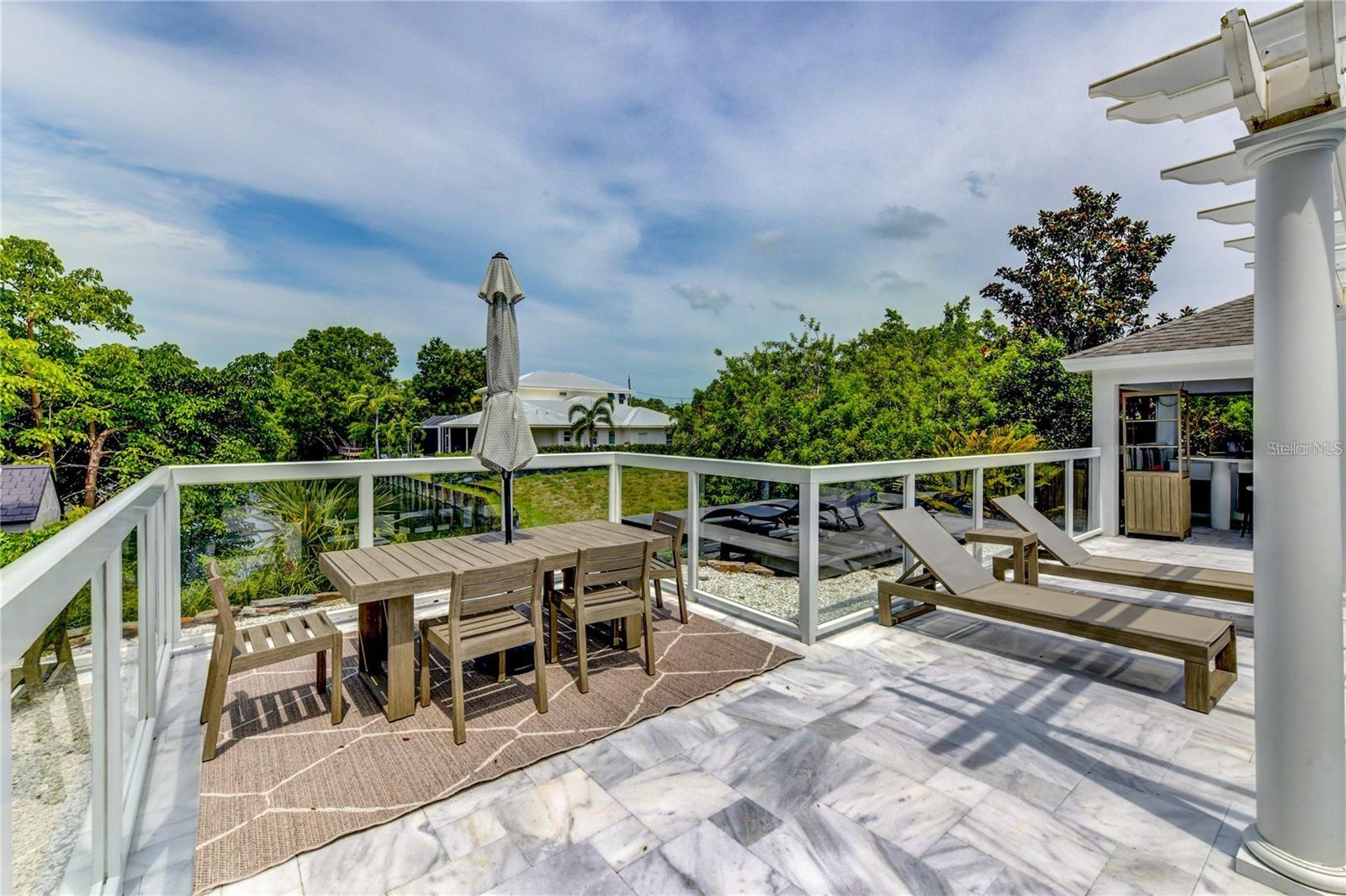 CURRINS LAKEVIEW SUB - Residential Lease