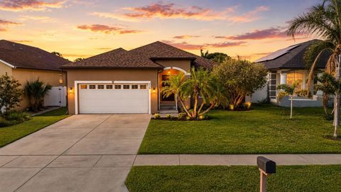 Photo of 719 92nd Avenue N, St Petersburg, FL 33702 (MLS # TB8521025)