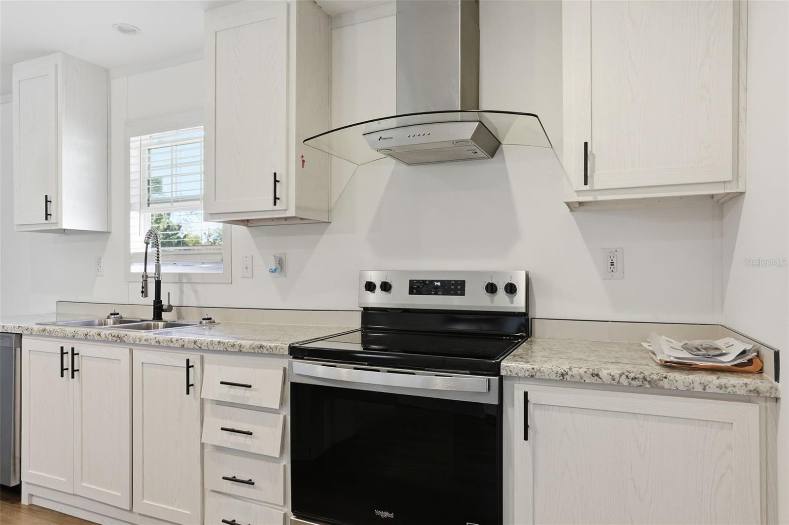 TANGERINE ESTATES - Residential