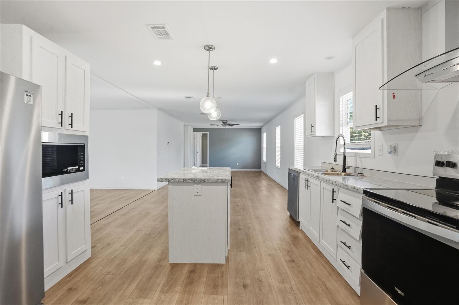 TANGERINE ESTATES - Residential